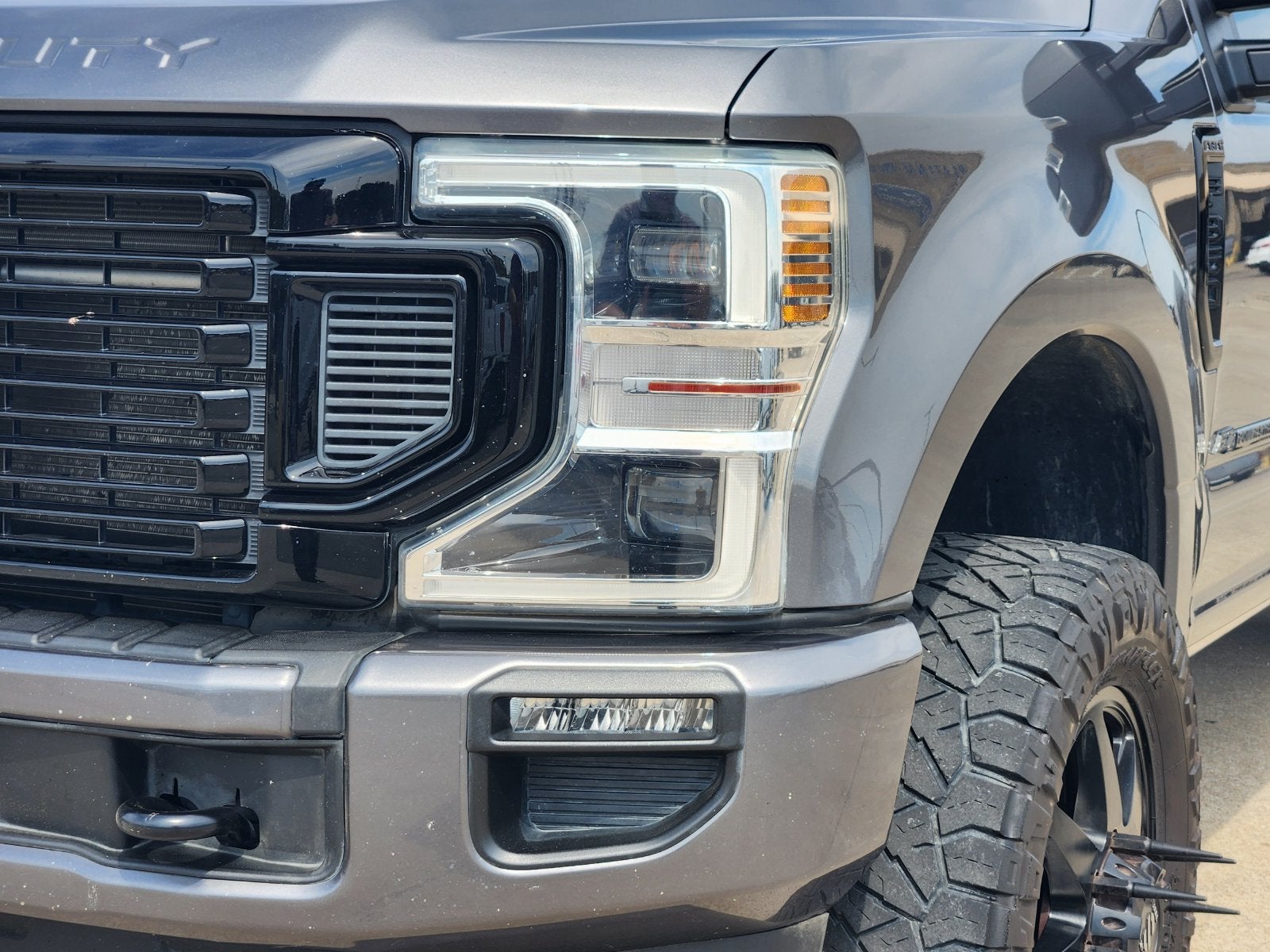 2022 Ford F-350SD Lariat DRW