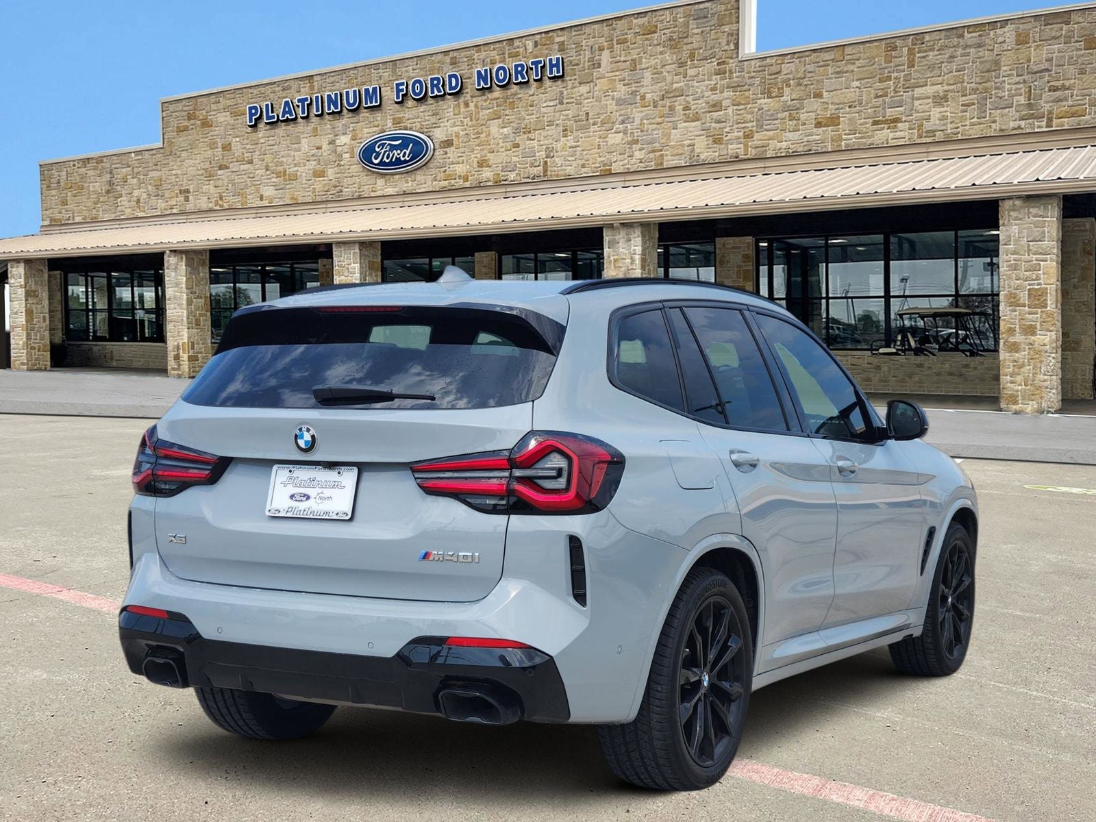 2024 BMW X3 M40i