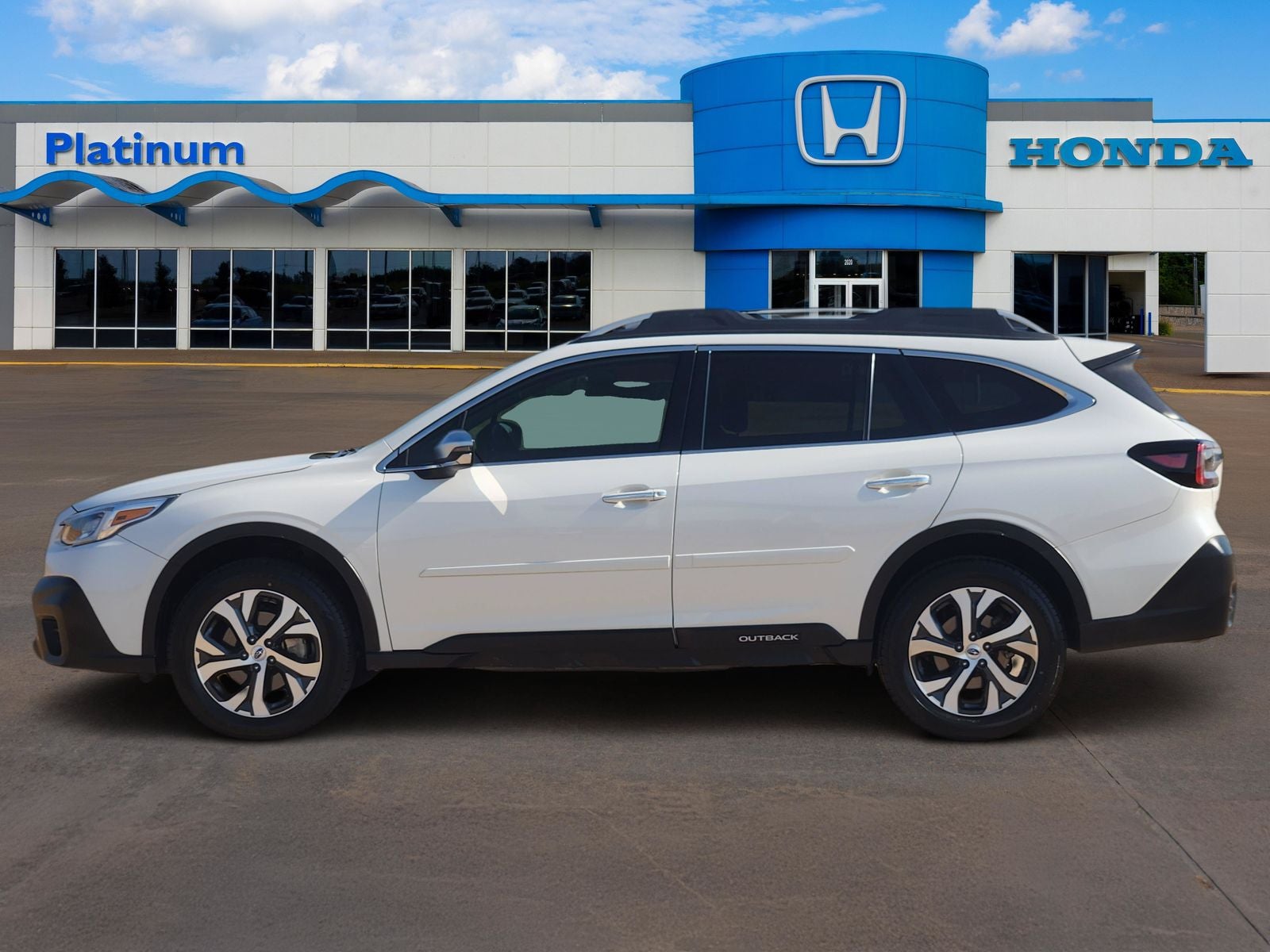 2022 Subaru Outback Touring
