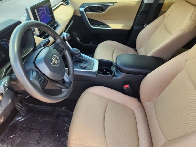 2025 Toyota RAV4 Hybrid LE