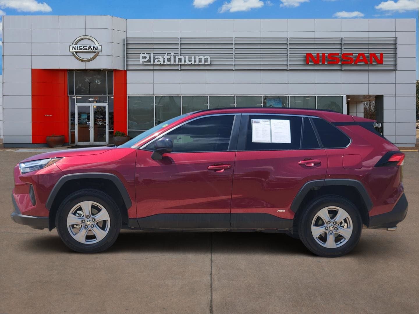 2025 Toyota RAV4 Hybrid LE