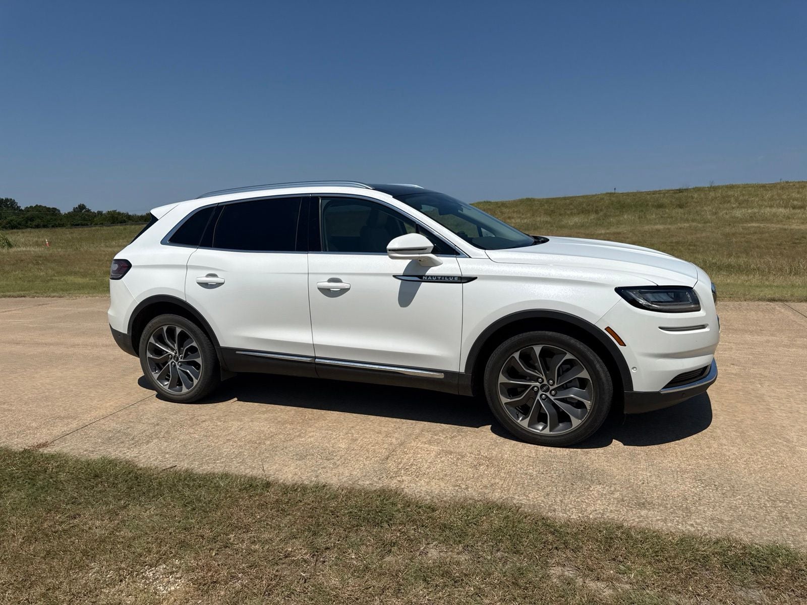 2021 Lincoln Nautilus Reserve
