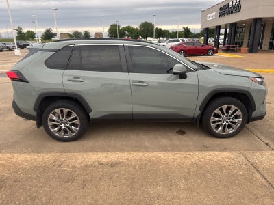2023 Toyota RAV4 XLE Premium