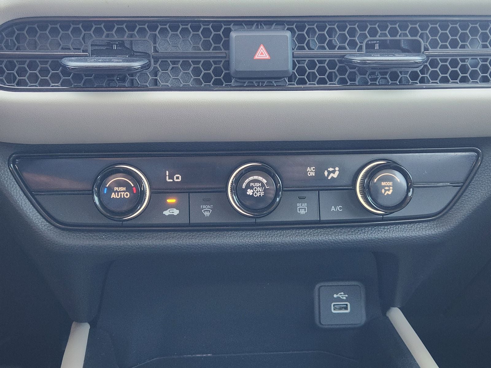 2025 Honda HR-V LX