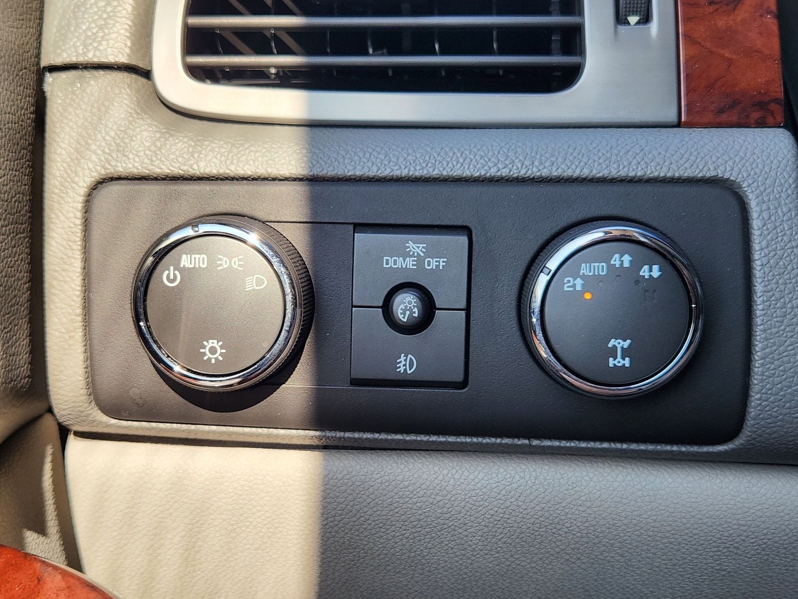 2012 Chevrolet Avalanche 1500 LTZ