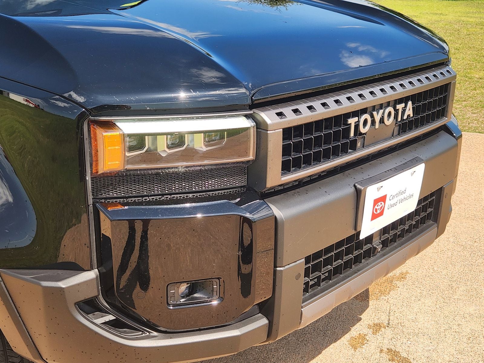 2024 Toyota Land Cruiser Base
