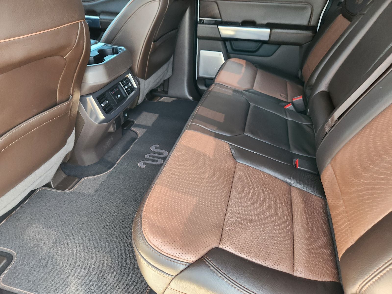 2024 Ford F-350SD King Ranch DRW