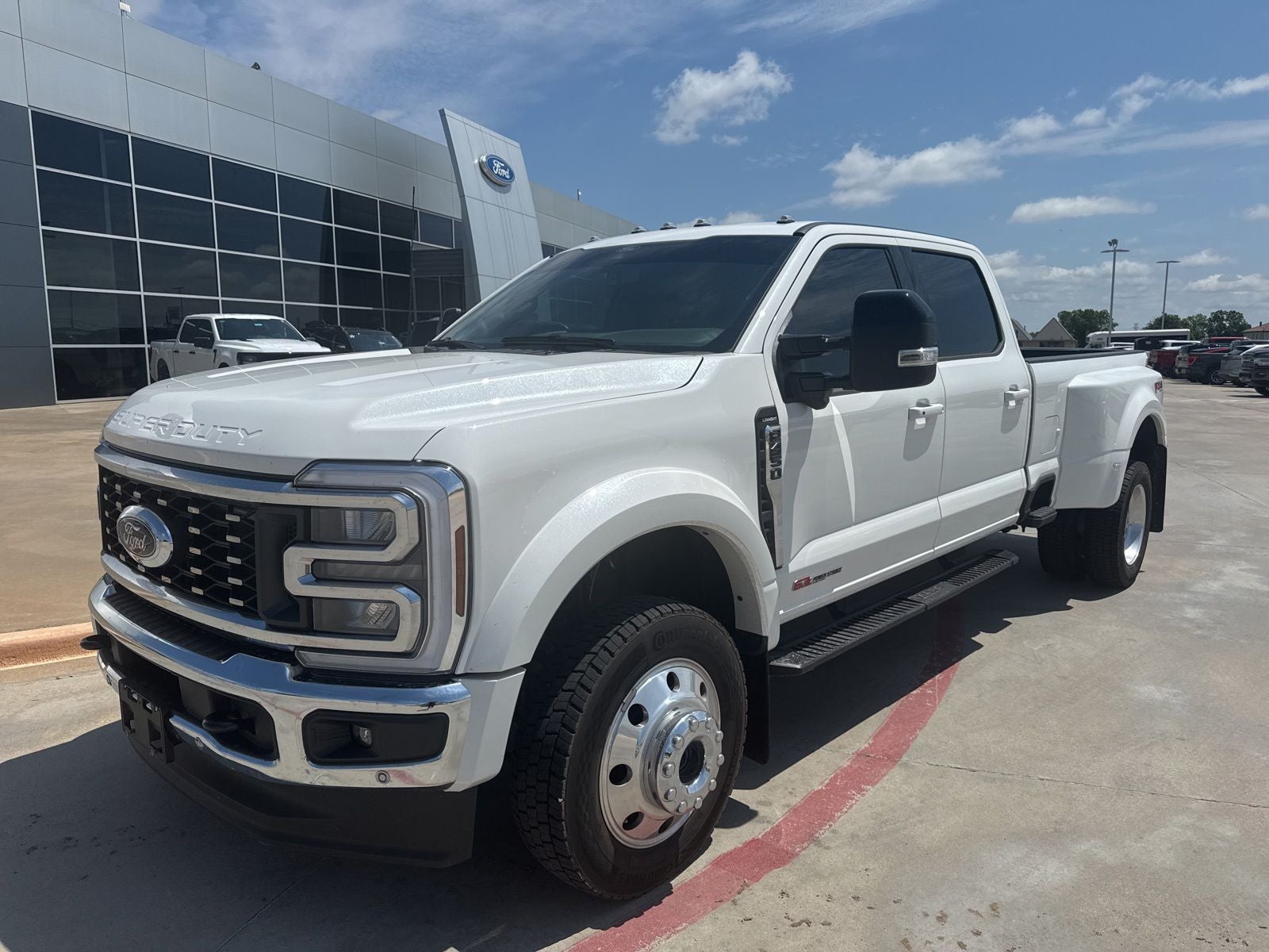 2026 Ford F-450SD Lariat DRW