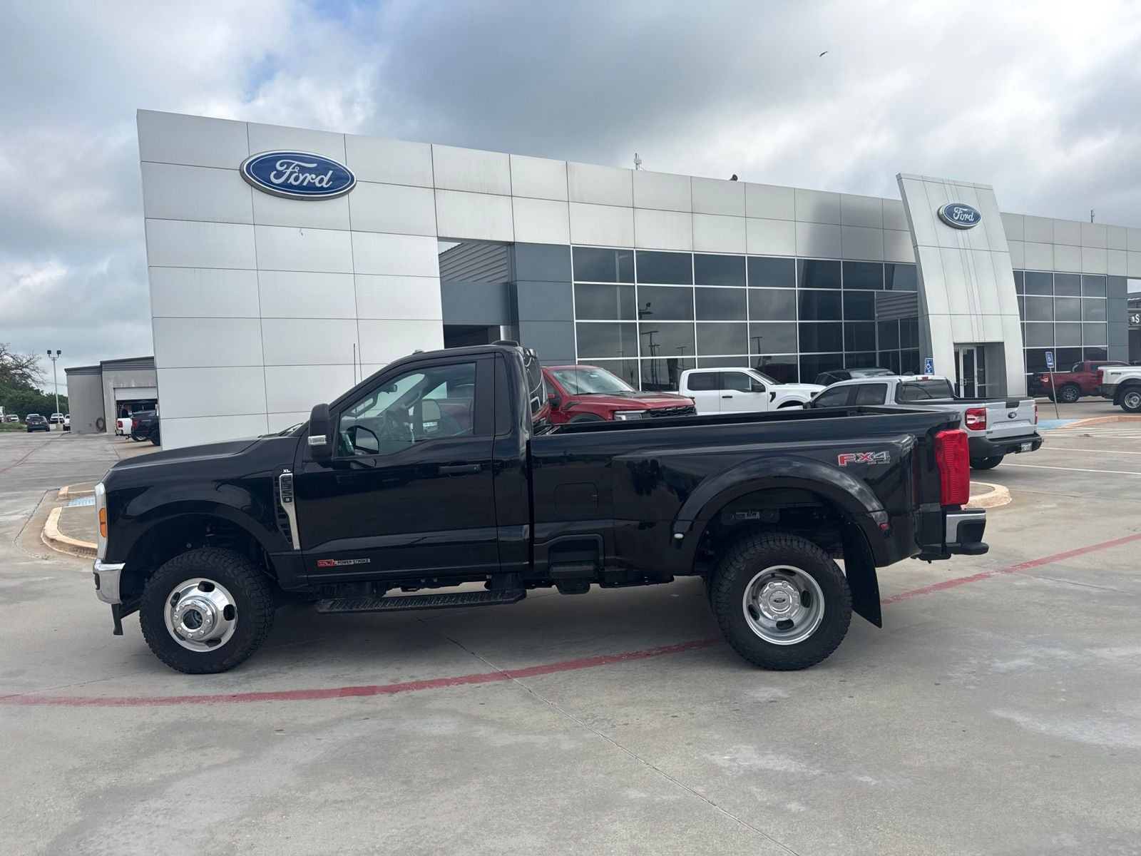 2023 Ford F-350SD XL DRW