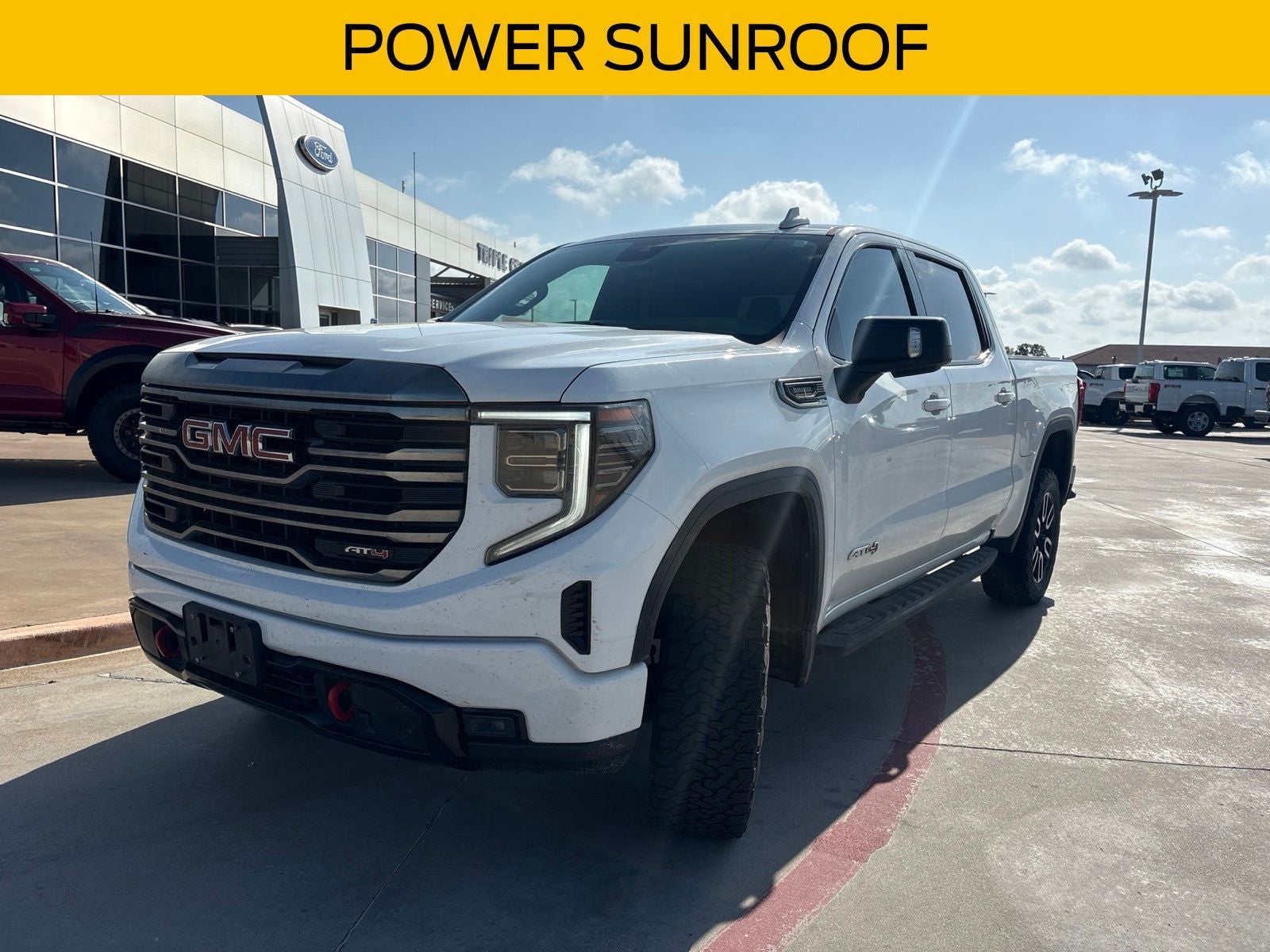 2022 GMC Sierra 1500 AT4