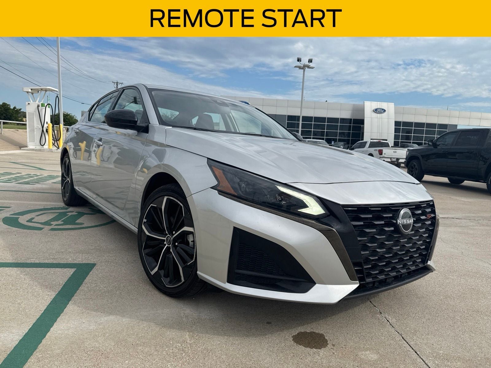 2023 Nissan Altima 2.5 SR