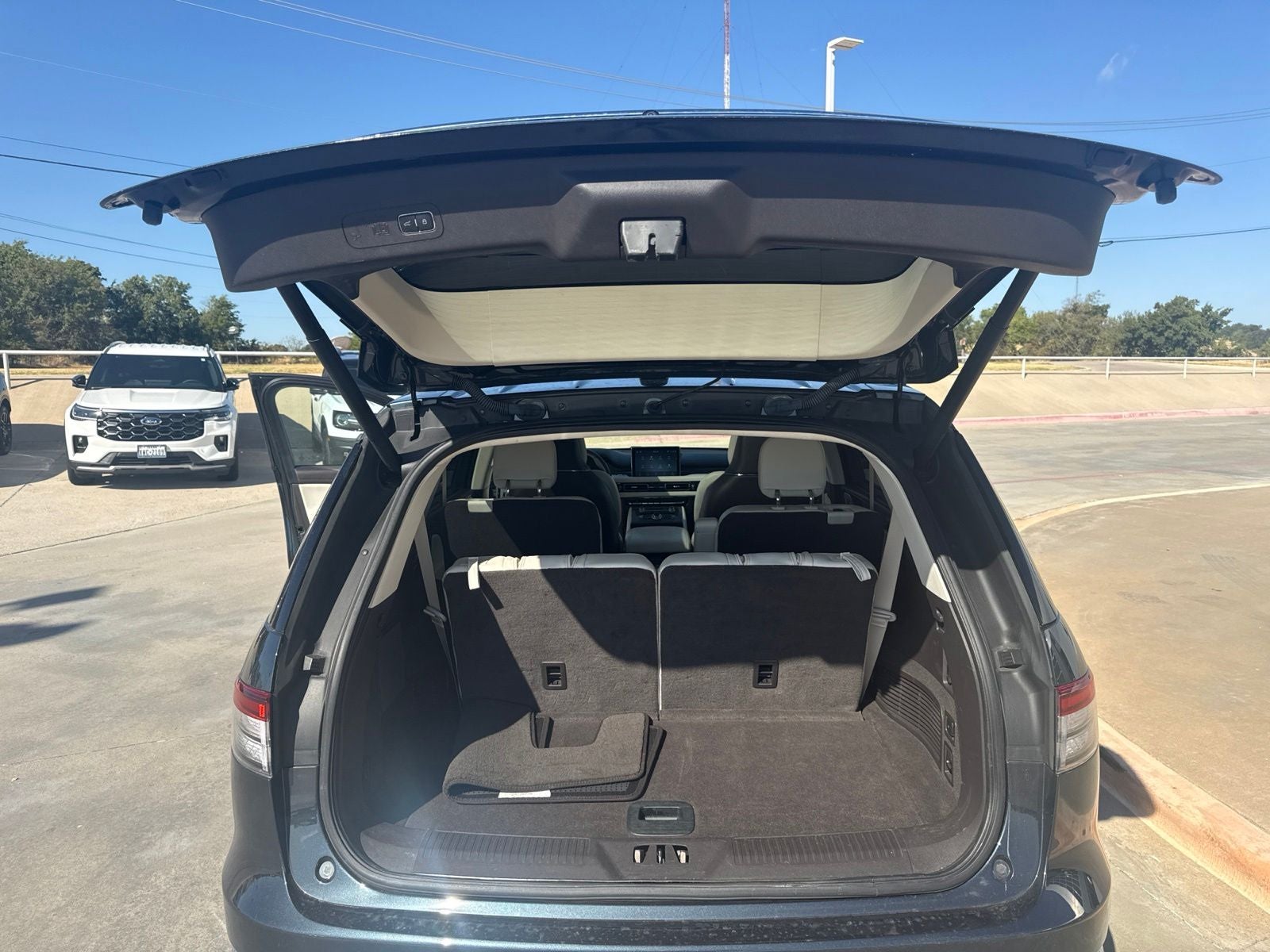 2023 Lincoln Aviator Black Label Premium