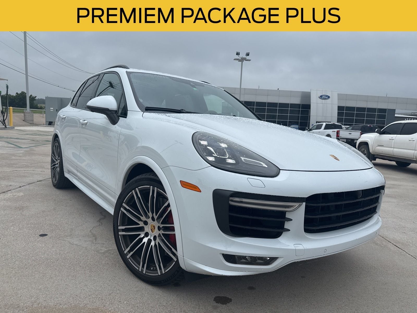 2016 Porsche Cayenne Turbo