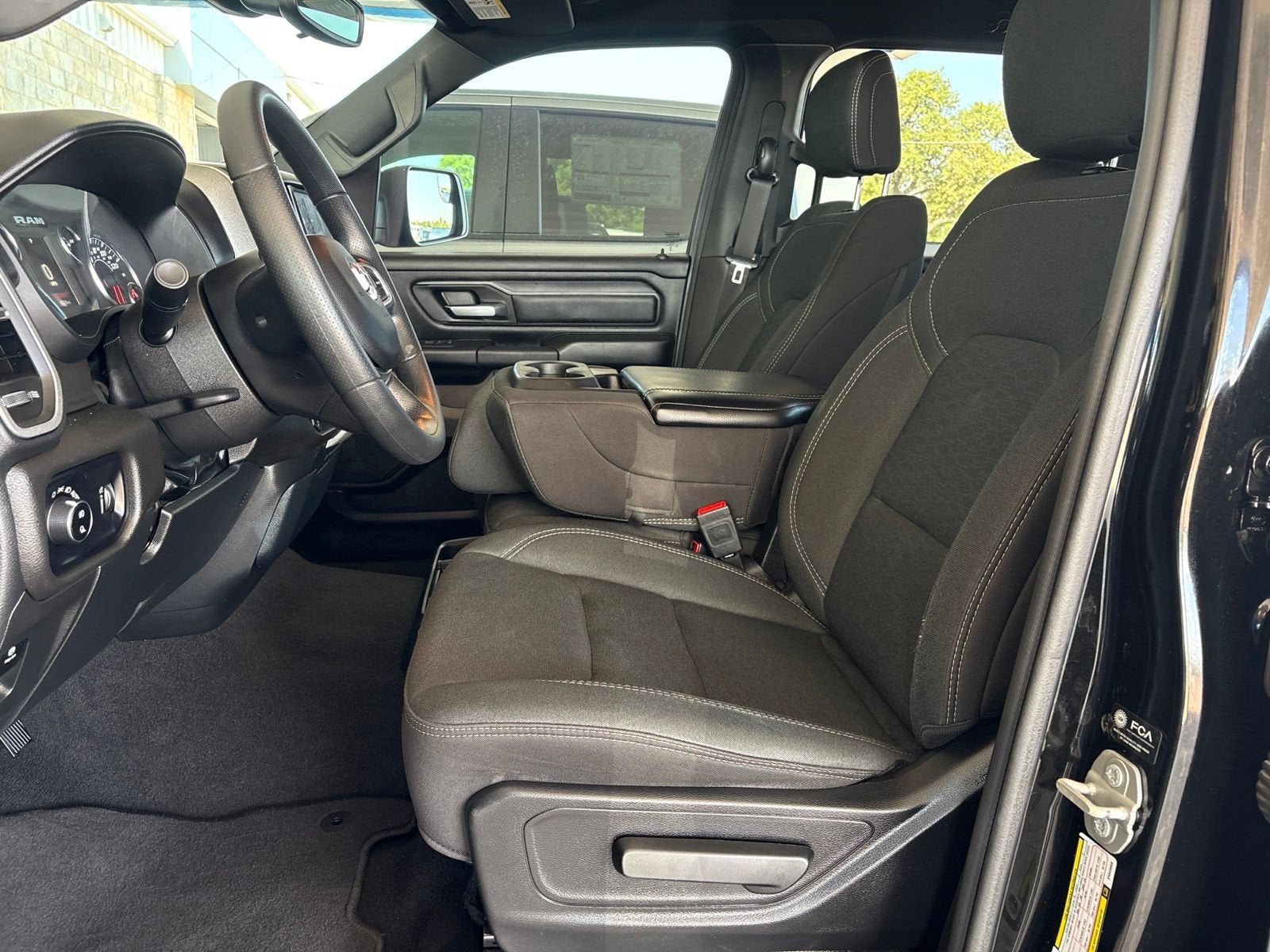 2025 RAM 1500 Tradesman Crew Cab 4x2 5'7" Box