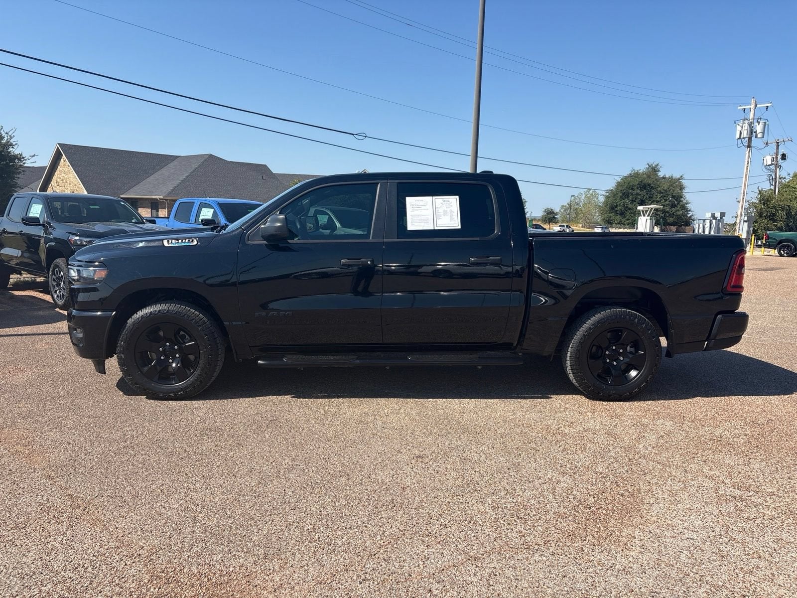 2025 RAM 1500 Tradesman Crew Cab 4x2 5'7" Box