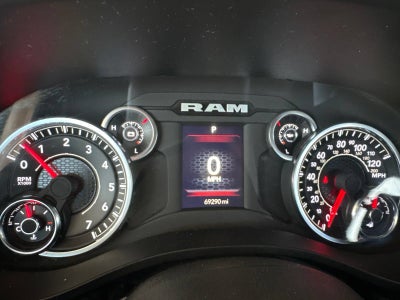 2025 RAM 1500 Tradesman Crew Cab 4x2 5'7" Box