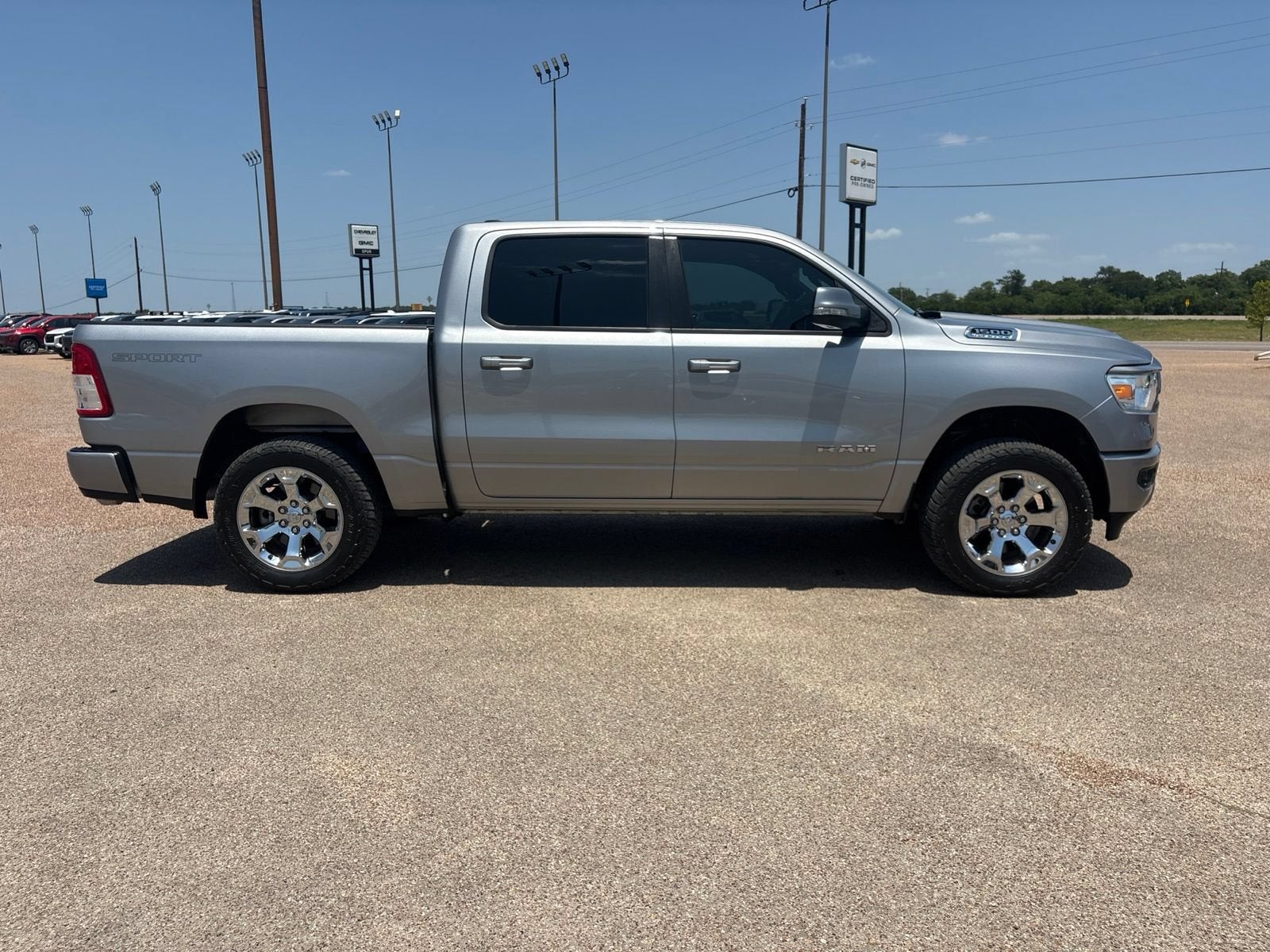 2021 RAM 1500 Lone Star Crew Cab 4x4 5'7" Box