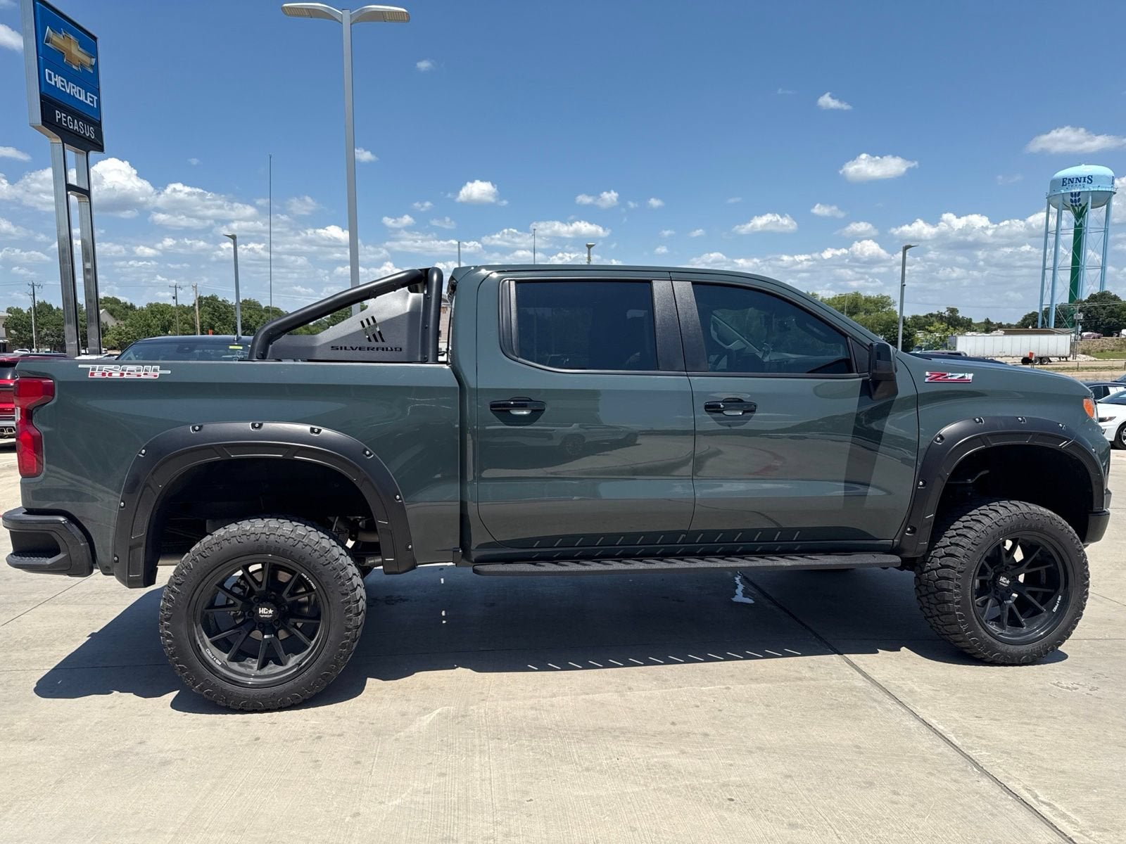 2025 Chevrolet Silverado 1500 LT Trail Boss