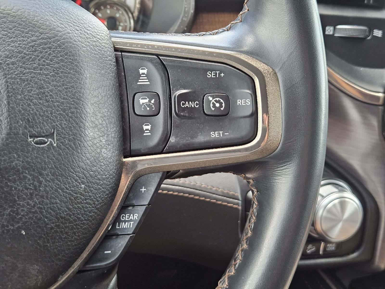 2021 RAM 1500 Limited Longhorn Crew Cab 4x4 5'7" Box