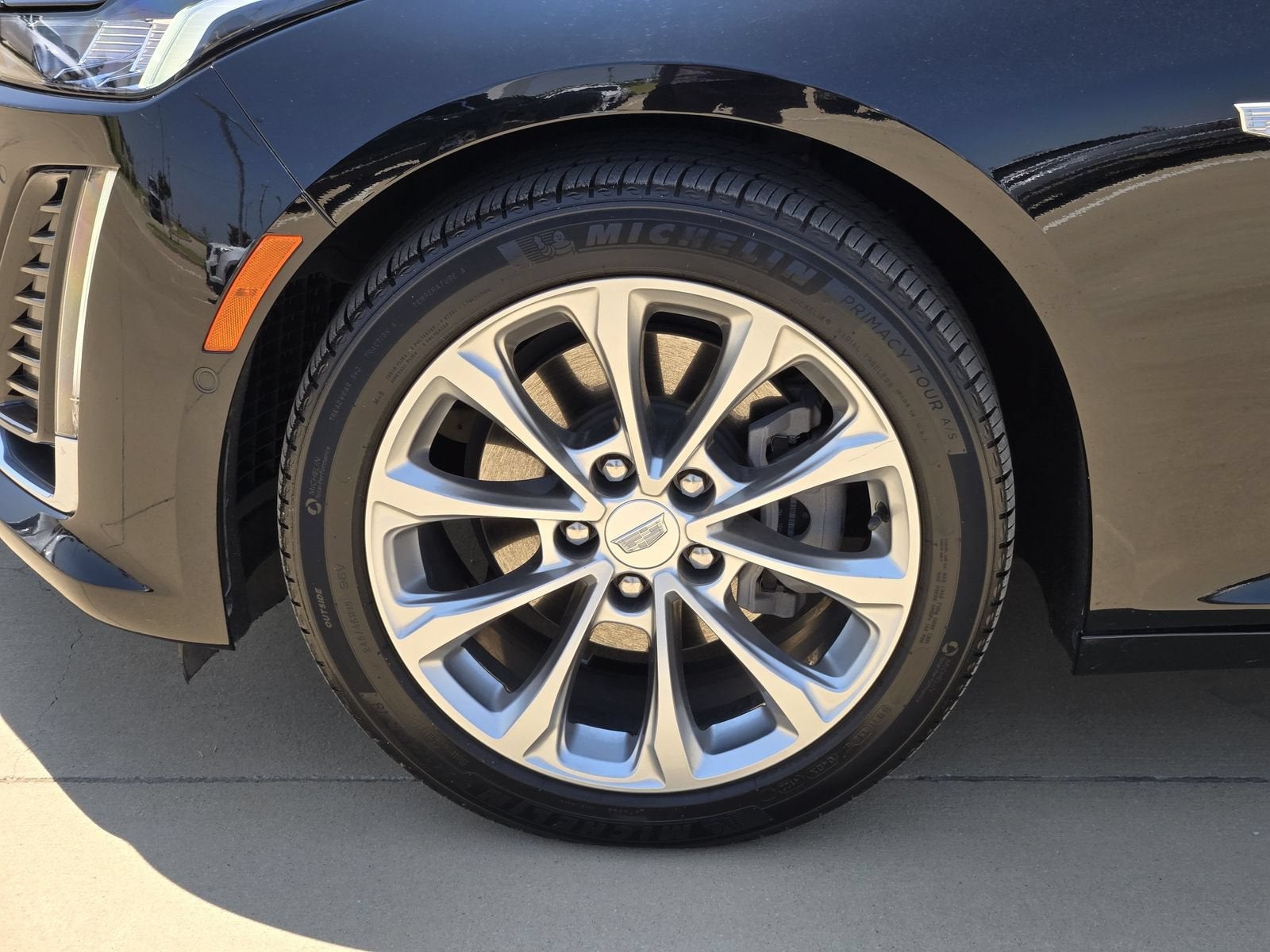 2023 Cadillac CT5 Premium Luxury