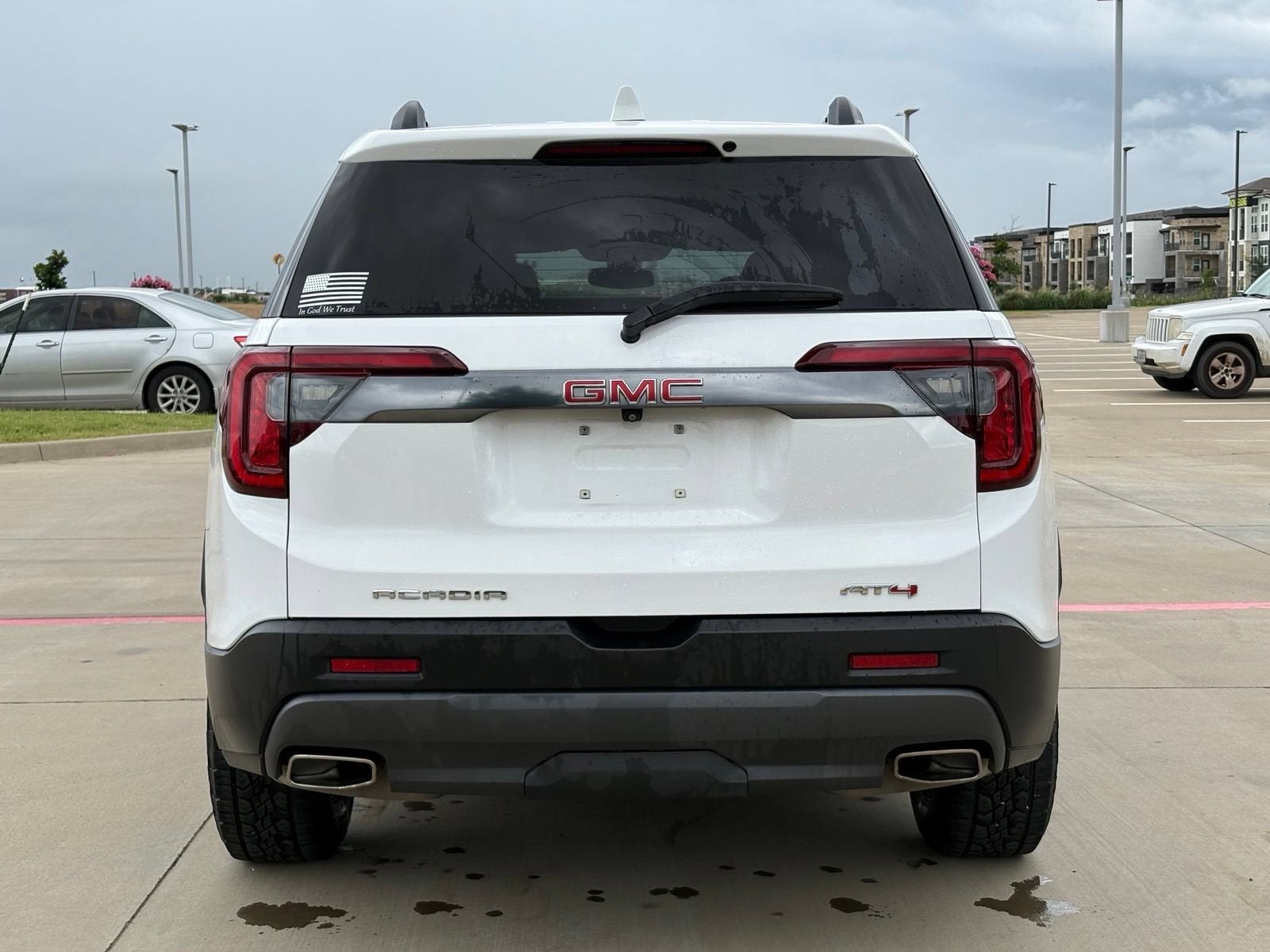 2023 GMC Acadia AT4