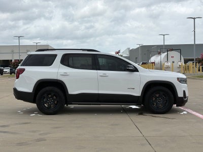 2023 GMC Acadia AT4