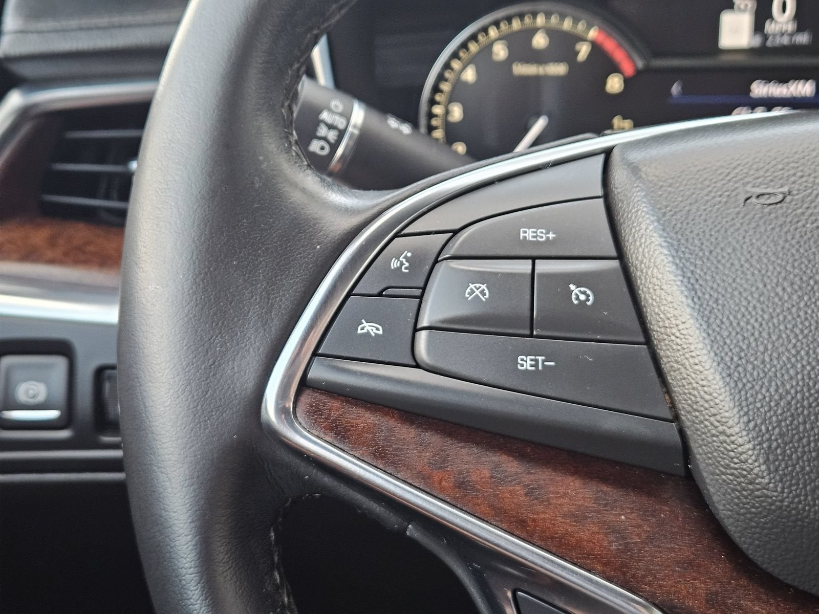 2020 Cadillac XT5 Premium Luxury FWD