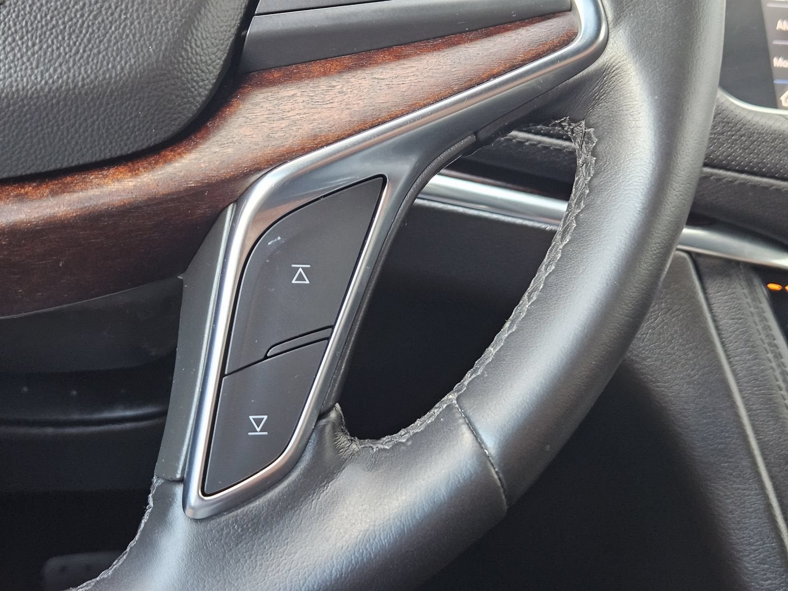 2020 Cadillac XT5 Premium Luxury FWD