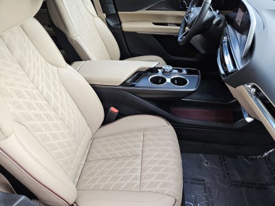 2024 Cadillac LYRIQ Sport 3