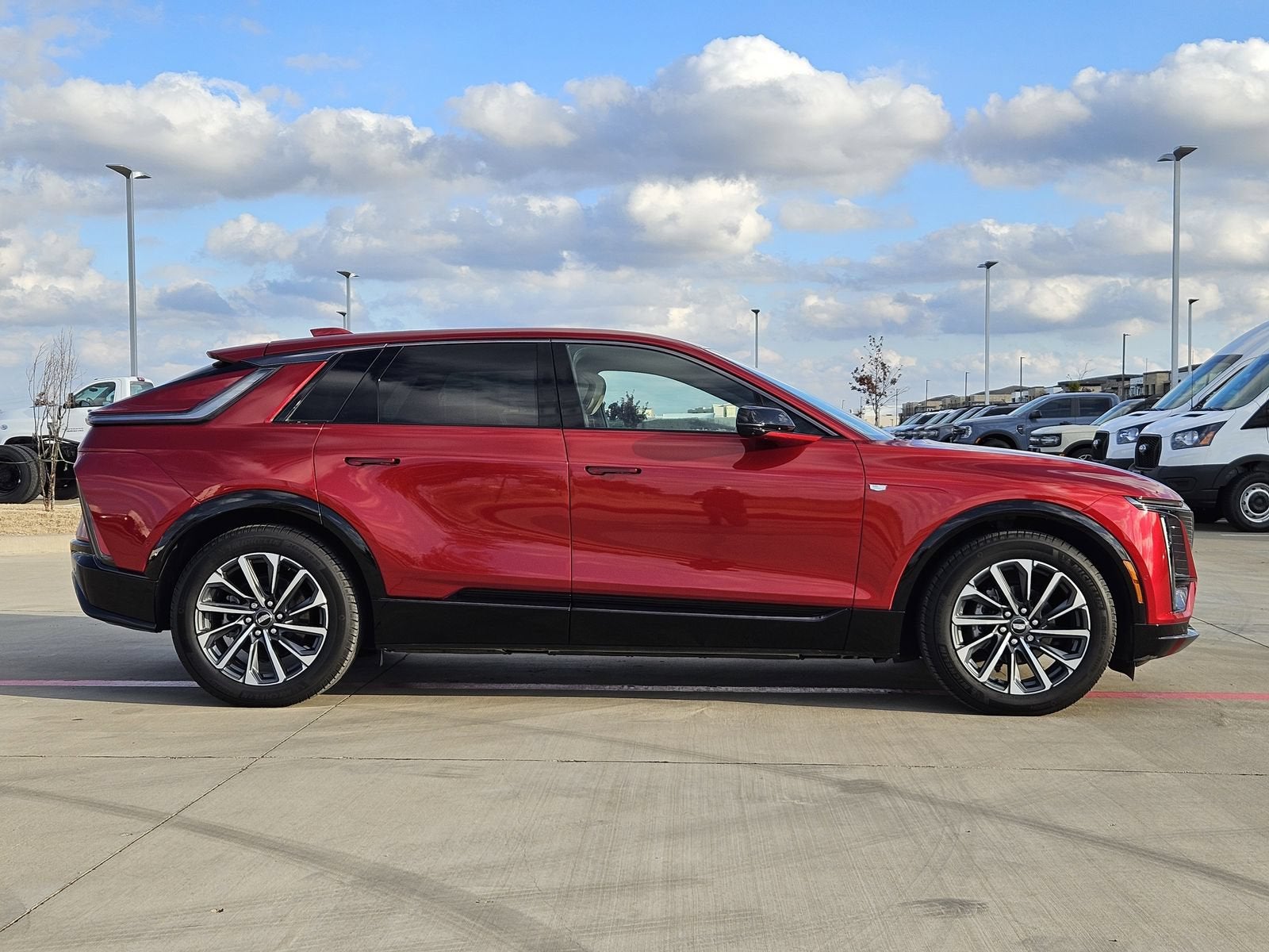 2024 Cadillac LYRIQ Sport 3