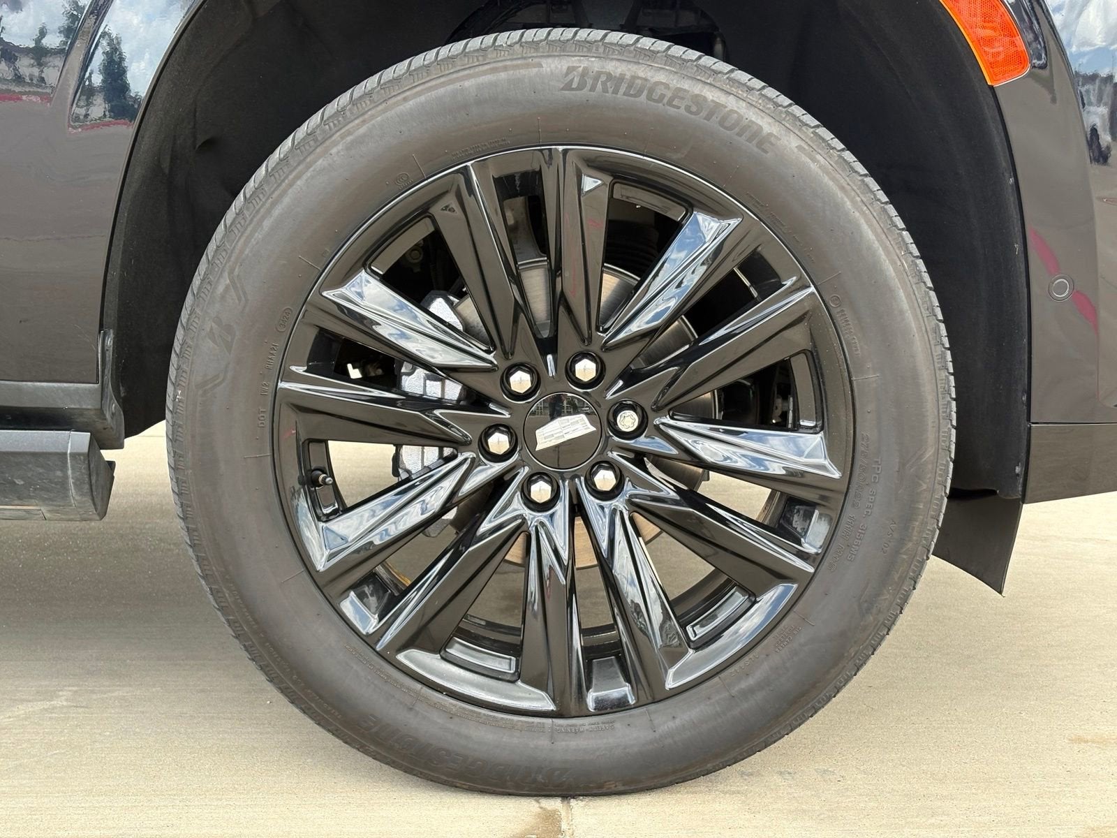 2023 Cadillac Escalade ESV Sport