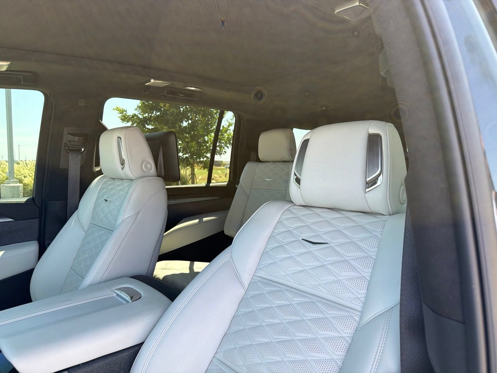 2025 Cadillac Escalade ESV Escalade-V ESV
