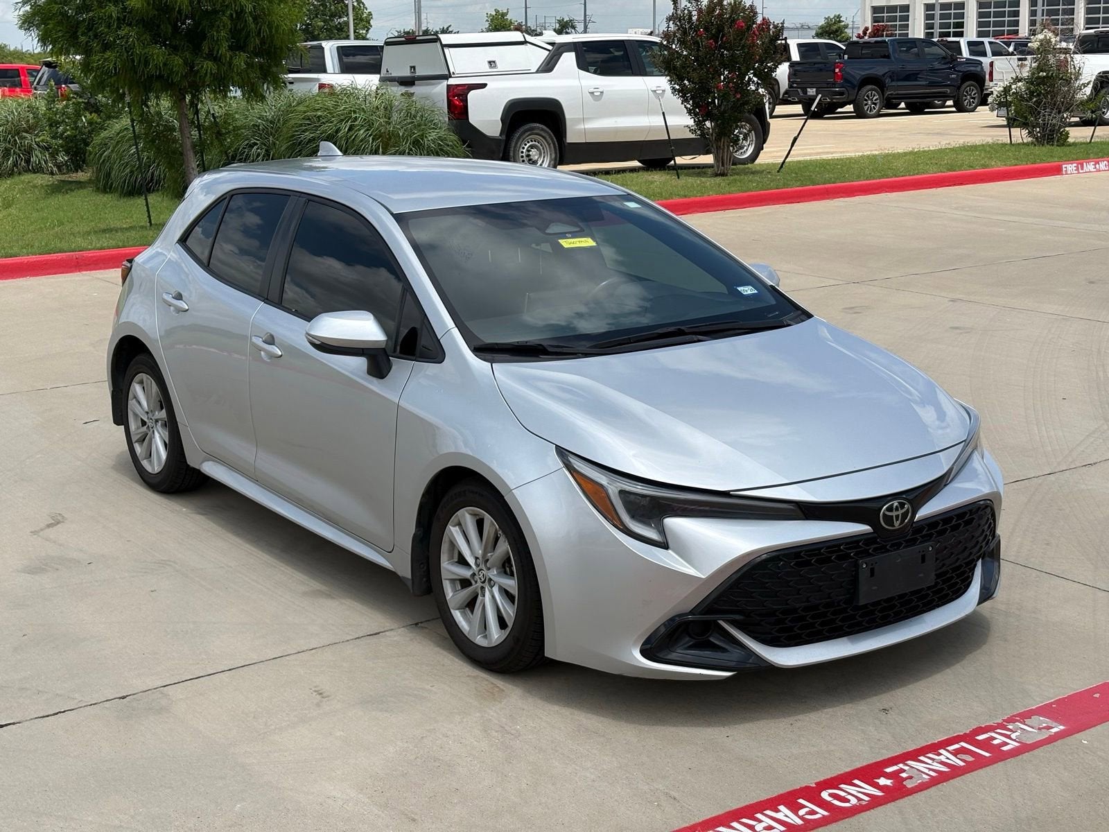 2024 Toyota Corolla Hatchback SE