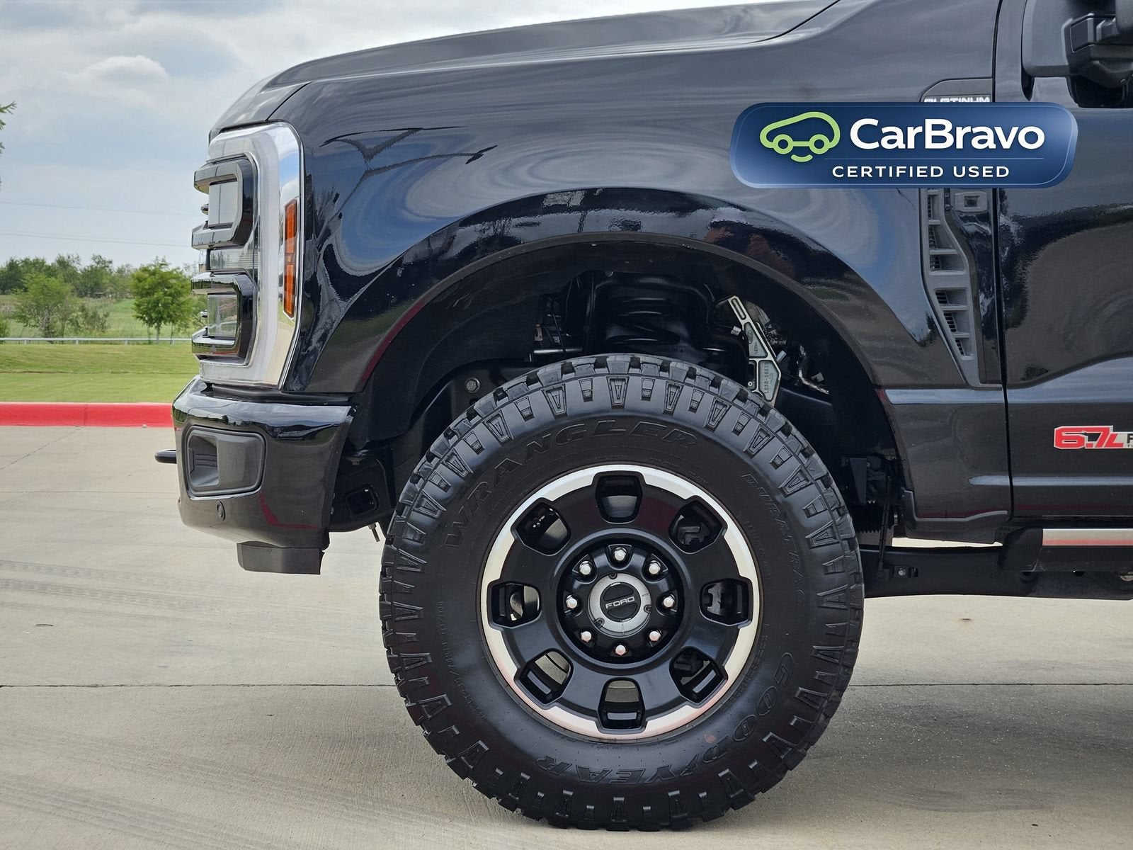 2025 Ford F-250 Platinum