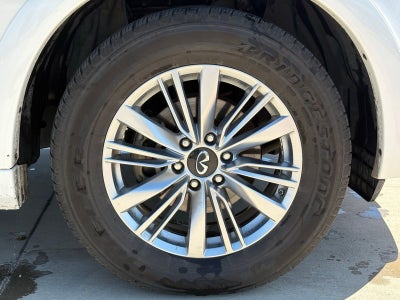 2019 INFINITI QX80 LUXE