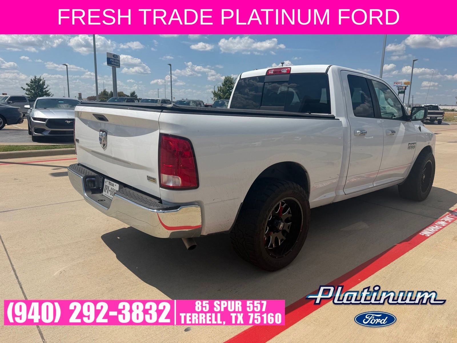 2016 RAM 1500 SLT