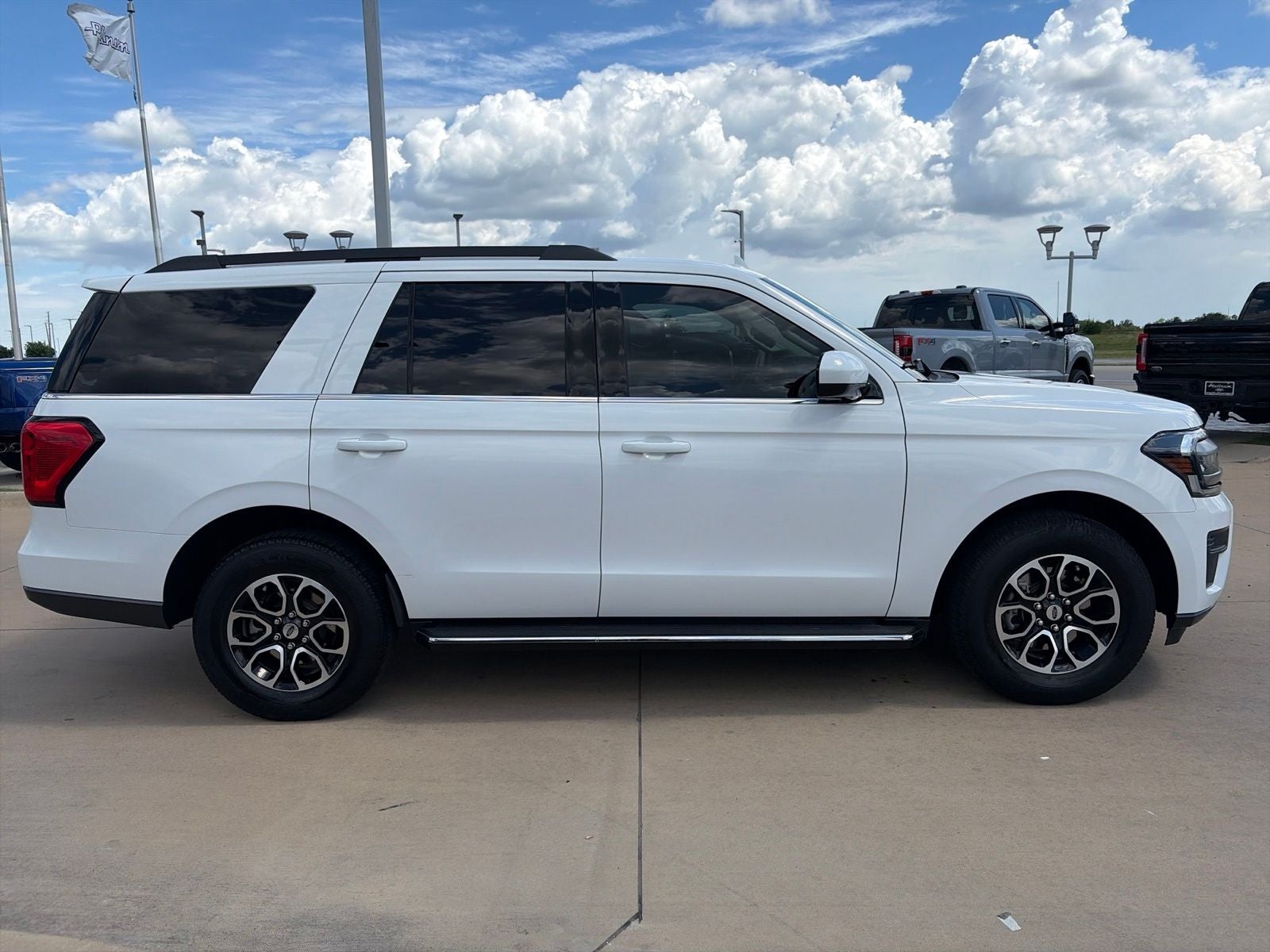 2023 Ford Expedition XLT