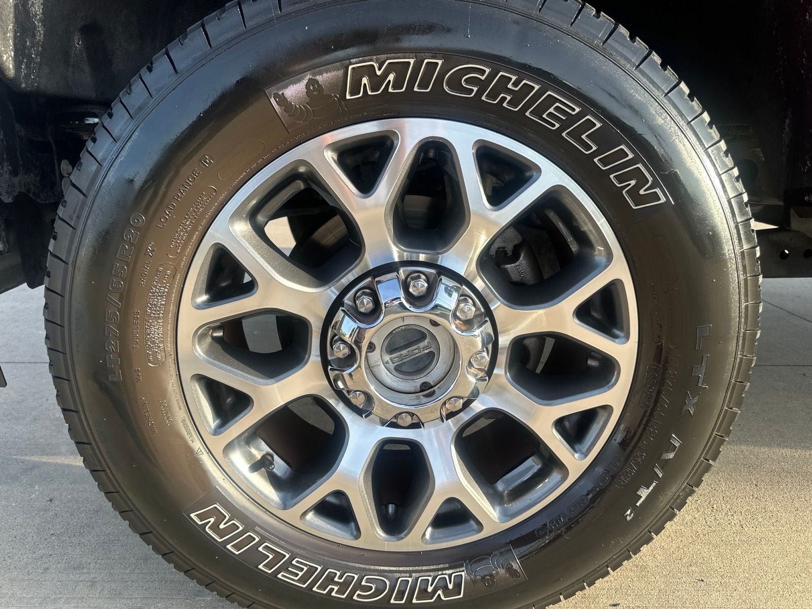 2022 Ford F-250SD Lariat