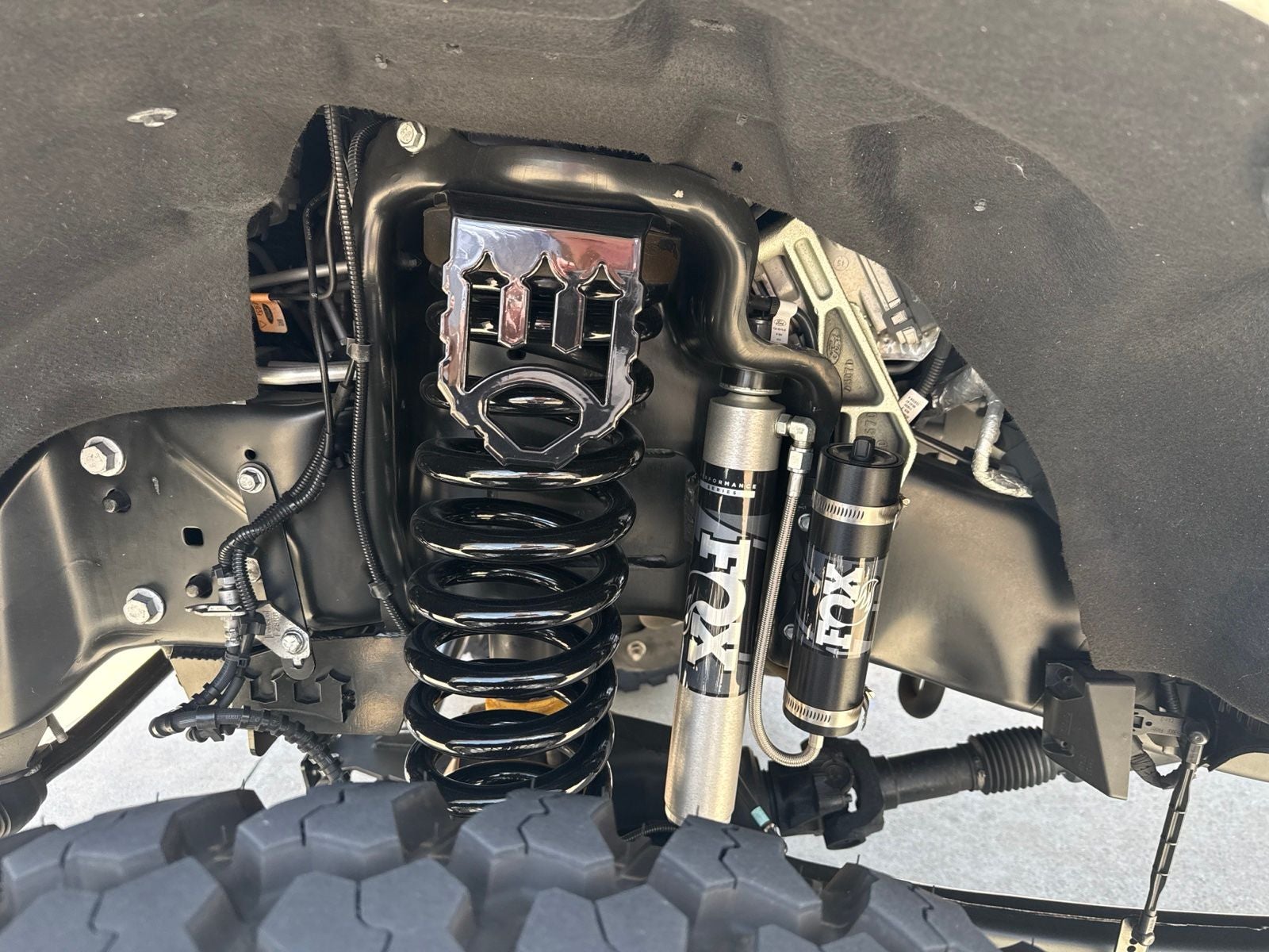 2024 Ford F-450SD Limited DRW