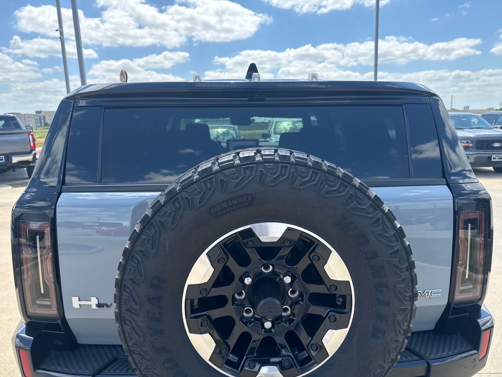 2025 GMC Hummer EV SUV 3X