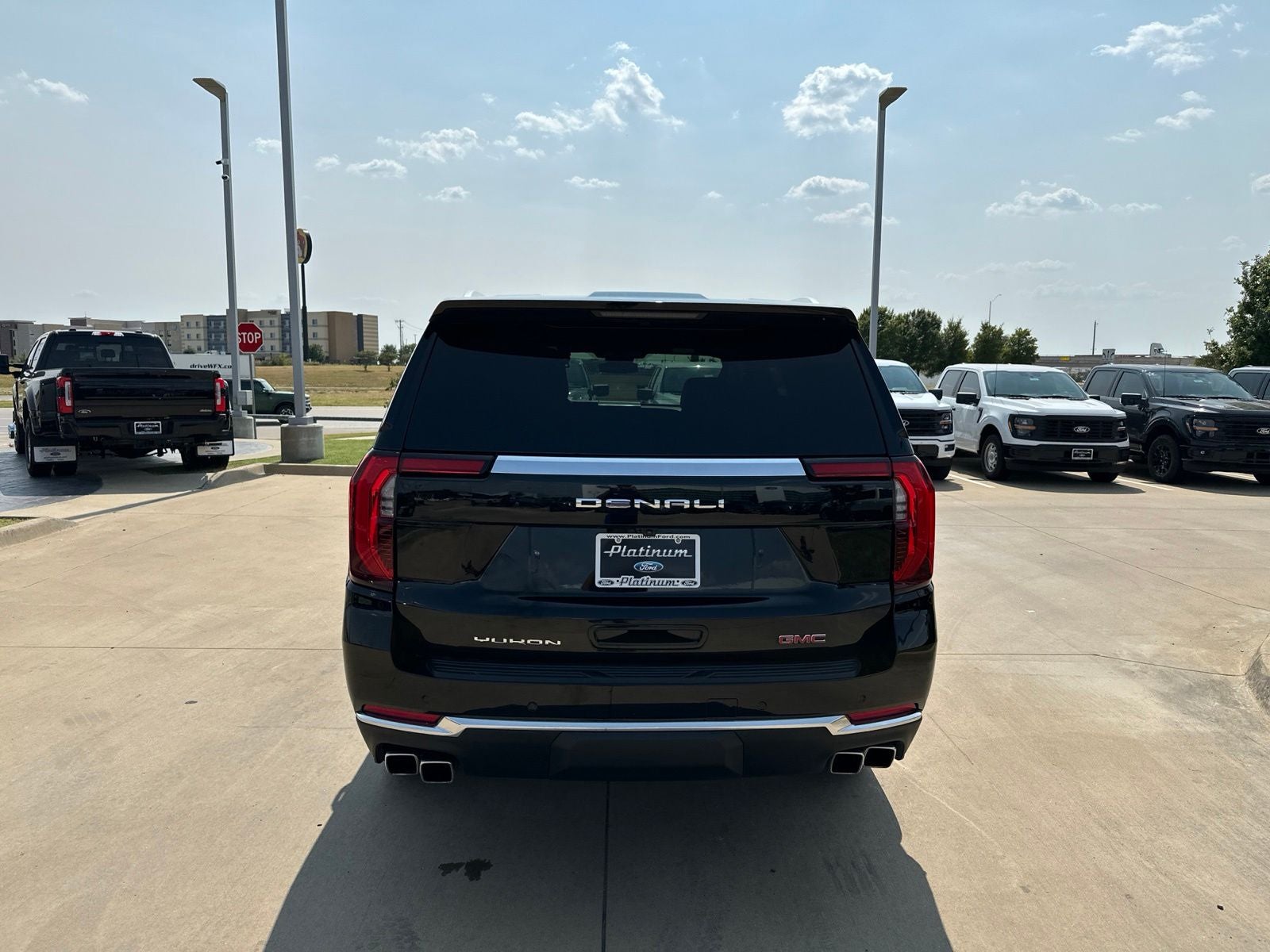 2025 GMC Yukon Denali