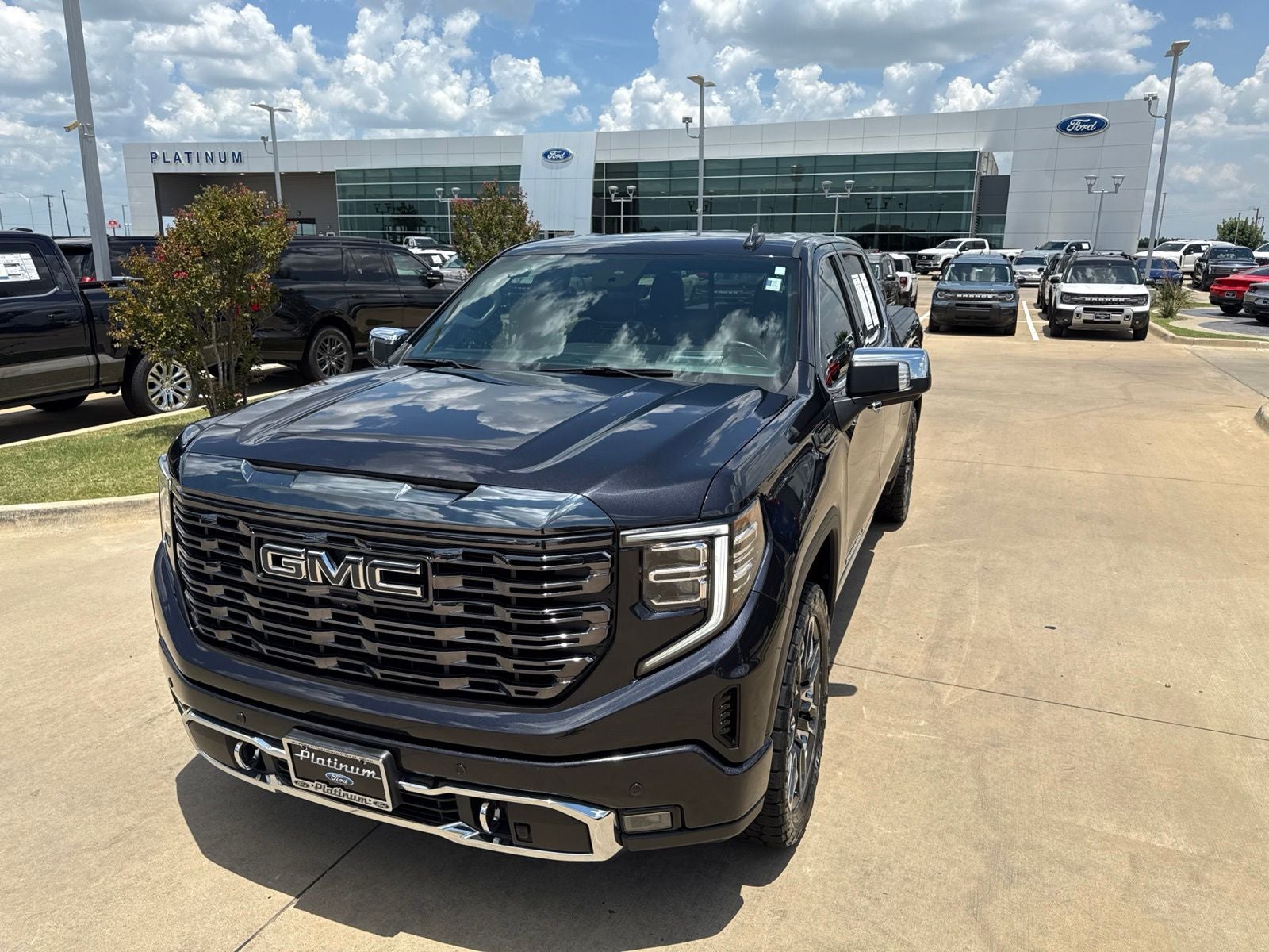 2023 GMC Sierra 1500 Denali Ultimate