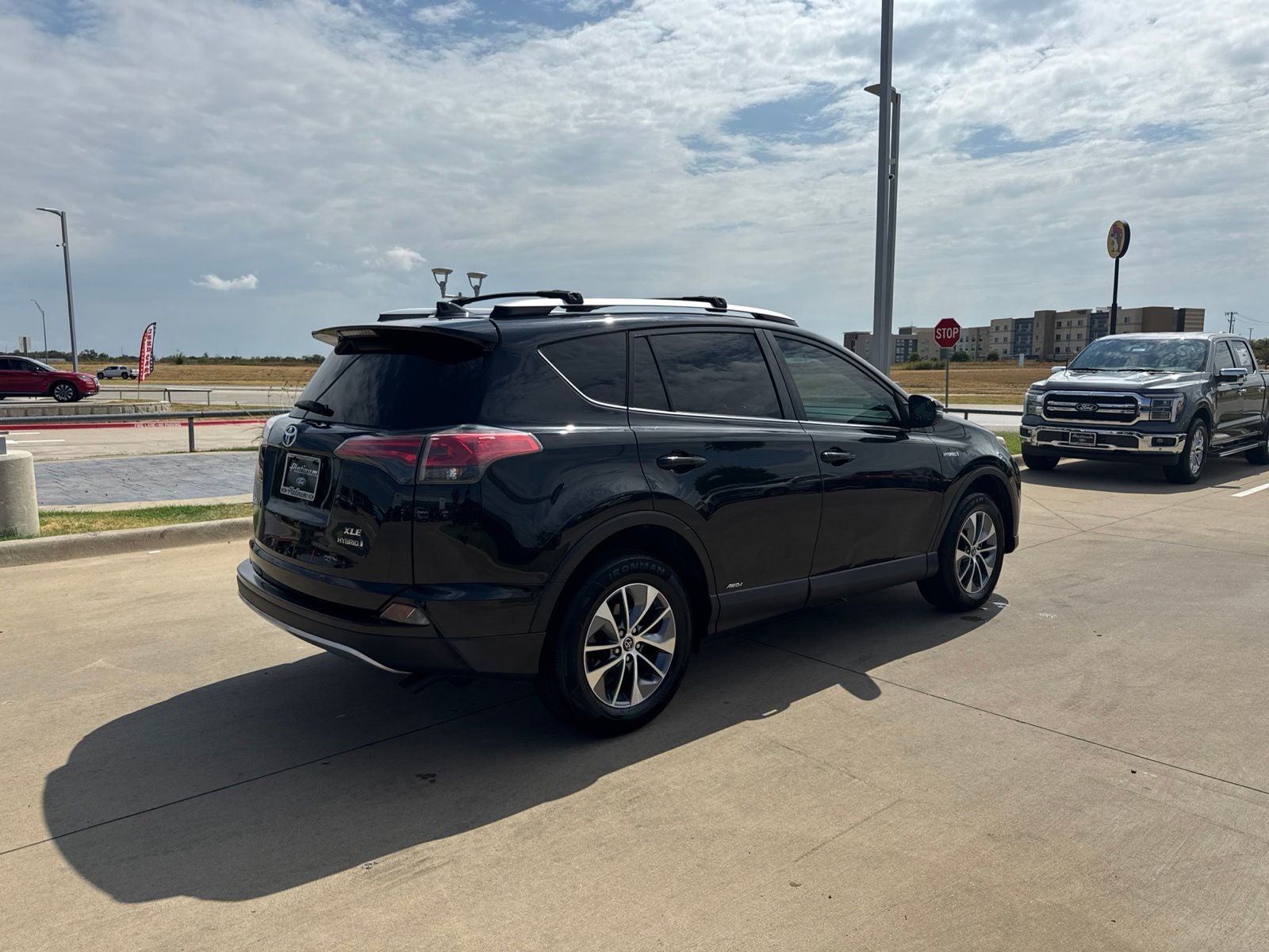2016 Toyota RAV4 Hybrid XLE