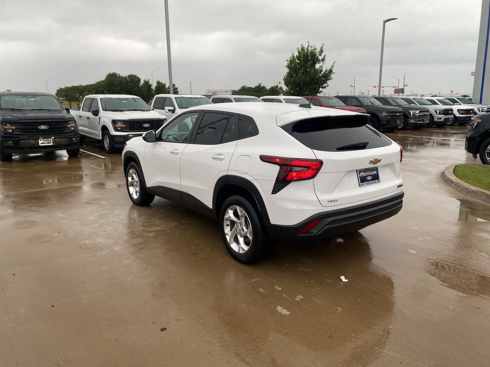 2025 Chevrolet Trax LS